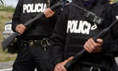 Aire de Santa Fe | policias vera.jpg
