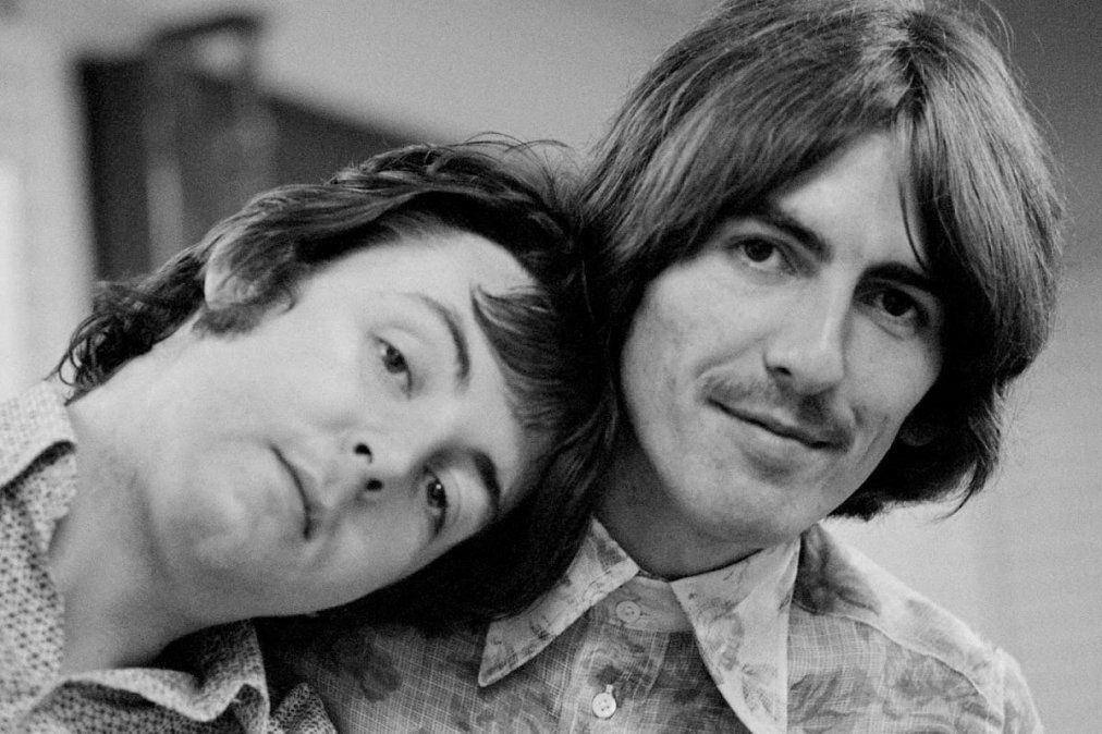 George Harrison siempre presente en la vida de Paul McCartney. 