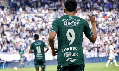 Sarmiento de Junín venció a Gimnasia y Esgrima de La Plata por el Torneo de la Liga Profesional. Sarmiento de Junín venció a Gimnasia y Esgrima de La Plata por el Torneo de la Liga Profesional.