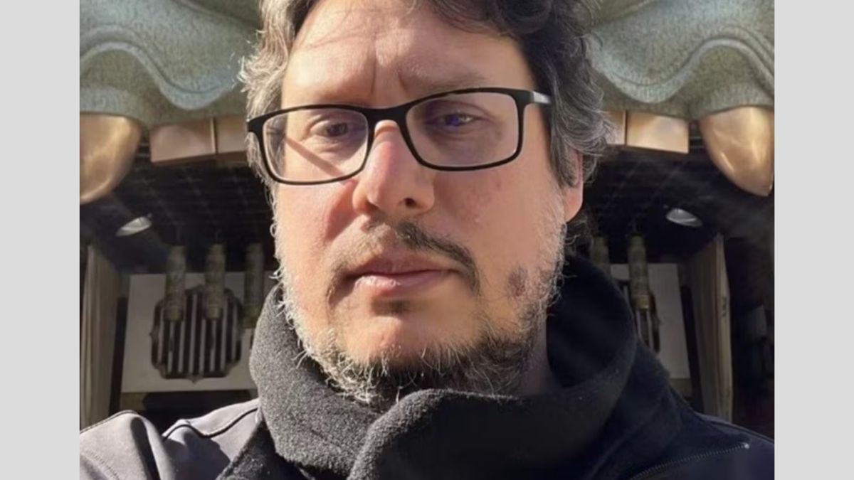 El director brasileño Luiz Fernando Ferraz, creador del documental sobre la tragedia del Chapecoense, murió en un accidente aéreo en Brasil. El director brasileño Luiz Fernando Ferraz, creador del documental sobre la tragedia del Chapecoense, murió en un accidente aéreo en Brasil.