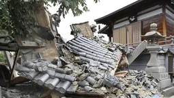 Un terremoto de 6.1 grados ocasionó tres muertos, entre ellos una niña, y 300 heridos en el oeste de Japón.