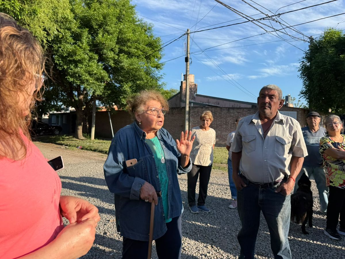 Reclamos de vecinos en Punta Norte. Reclamos de vecinos en Punta Norte.