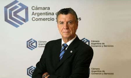 Mario Grinman, presidente de la Cámara Argentina de Comercio, se manifestó en contra del impuesto a la renta inesperada. Mario Grinman, presidente de la Cámara Argentina de Comercio, se manifestó en contra del impuesto a la renta inesperada.