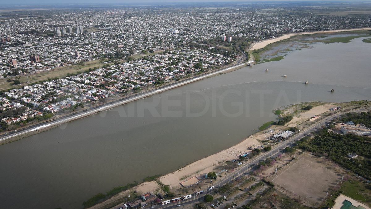 El repunte en la cuenca del río Paraná modificó la postal en la laguna Setúbal.