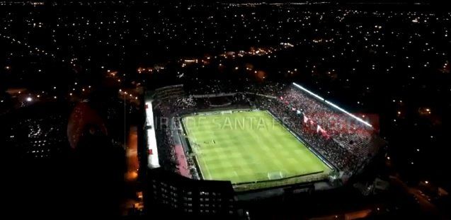 Copa Sudamericana: el video del ingreso de Colón desde el aire