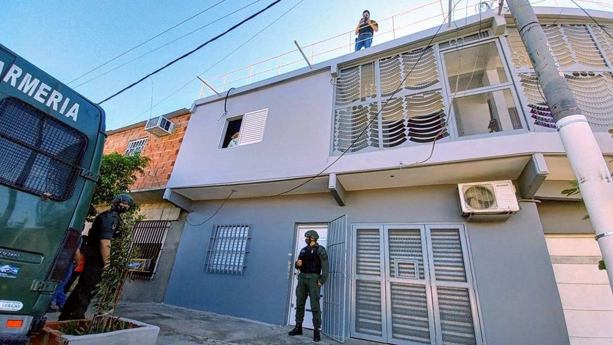 El viernes pasado, Gendarmería allanó varios domicilios vinculados a los referentes de Los Monos por orden de la Justicia.