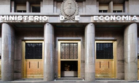 la deuda externa crecio casi u$s 52.000 millones durante el 2017 la deuda externa crecio casi u$s 52.000 millones durante el 2017