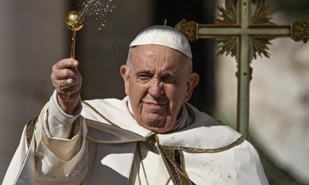 El Papa Francisco mostró hoy durante su mensaje de Pascua su preocupación por la escalada de tensión en Medio Oriente. El Papa Francisco mostró hoy durante su mensaje de Pascua su preocupación por la escalada de tensión en Medio Oriente.