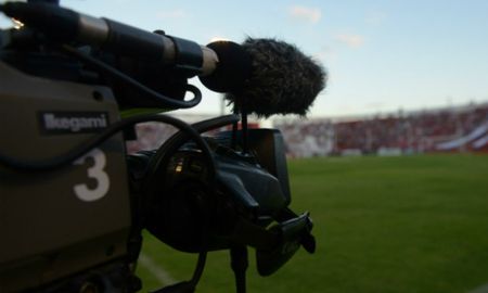 Los partidos de la Primera Nacional serán transmitidos por la señal de Tyc Sports 2 durante el Mundial de Clubes. Los partidos de la Primera Nacional serán transmitidos por la señal de Tyc Sports 2 durante el Mundial de Clubes.