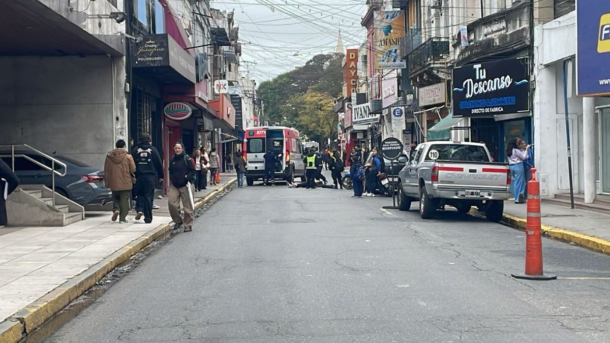 Un nuevo siniestro vial ocurrió este martes al mediodía en la zona céntrica de Santa Fe.