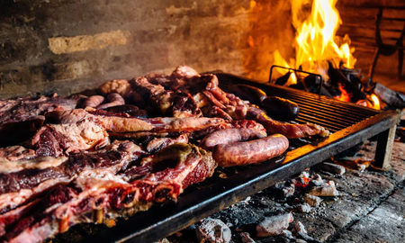 El truco de sal en las brasas que usan los parrilleros expertos para un asado perfecto El truco de sal en las brasas que usan los parrilleros expertos para un asado perfecto