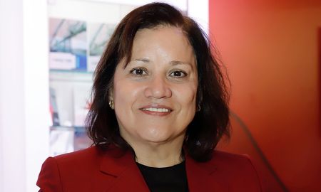 La directora de la Agencia Promperú, Silvia Seperack, relanzó su proceso de promoción de sus bienes y servicios en el país en procura de reducir el fuerte déficit comercial bilateral con Argentina. La directora de la Agencia Promperú, Silvia Seperack, relanzó su proceso de promoción de sus bienes y servicios en el país en procura de reducir el fuerte déficit comercial bilateral con Argentina.
