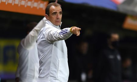 Leandro Somoza se transformó en nuevo entrenador de Rosario Central, luego de la salida de Cristian González. Leandro Somoza se transformó en nuevo entrenador de Rosario Central, luego de la salida de Cristian González.