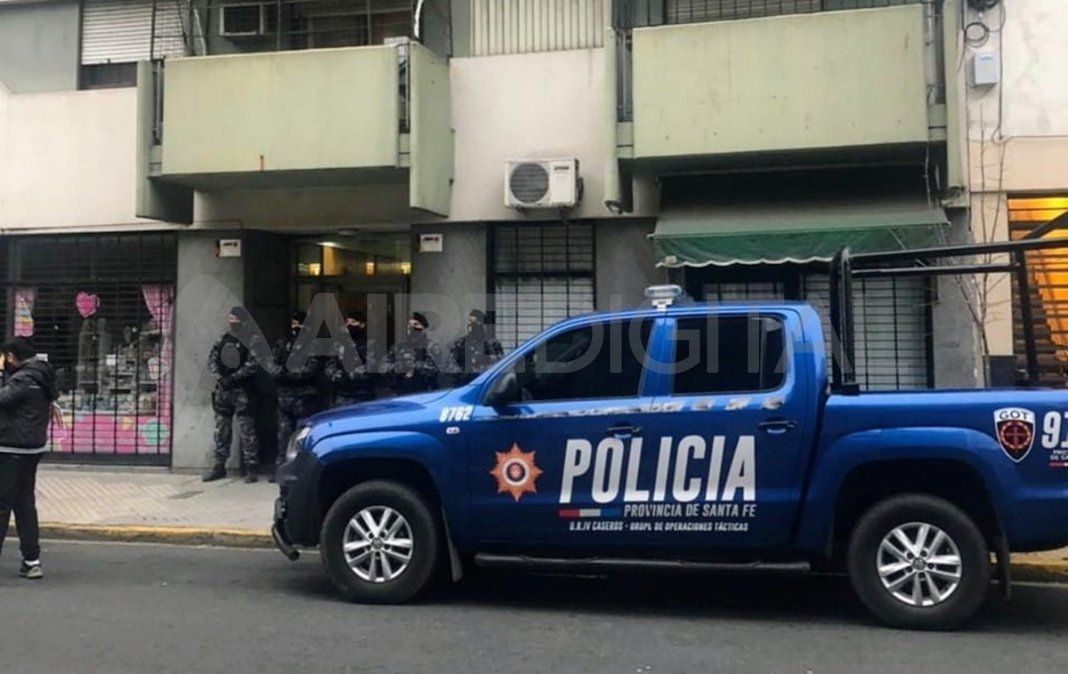 Uno de los allanamientos se concretó en el centro de Rosario
