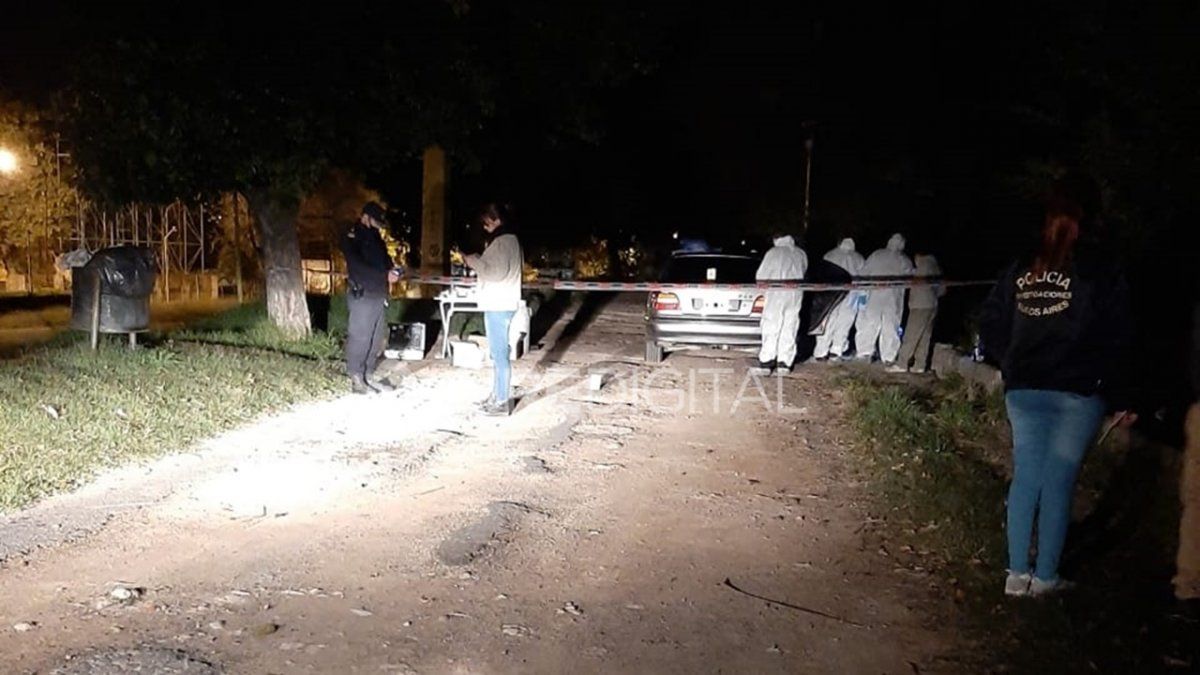 En poder del escribano se secuestraron 20.700 dólares y un DNI a nombre de Miguel Alejandro Pereyra (42) que