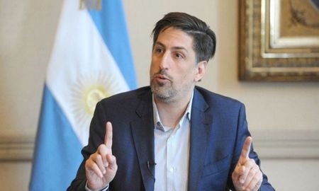 Nicolás Trotta advirtió el martes que si no baja la circulación, se verá afectada la presencialidad en escuelas﻿