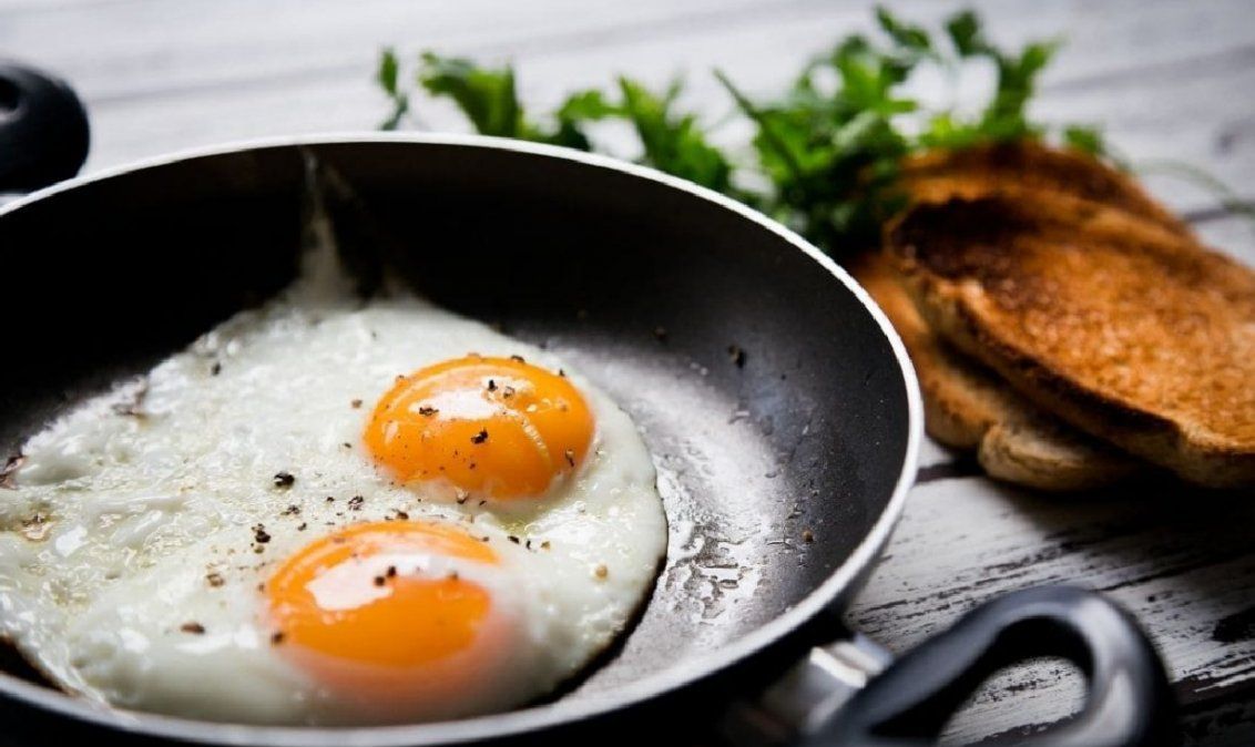 Qué provoca comer un huevo en ayunas