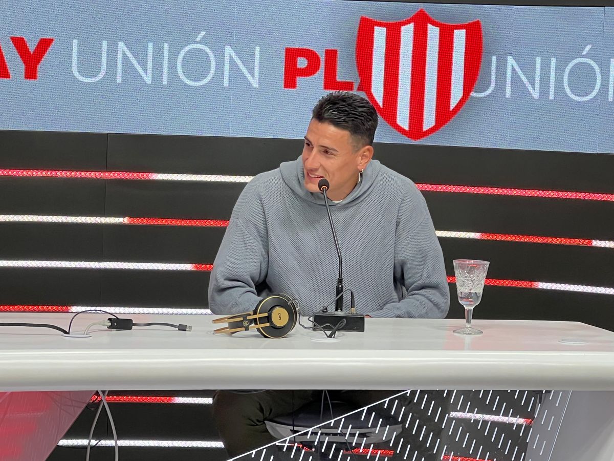 Mauricio Martínez visitó los estudios de AIRE y habló con Unión Play.
