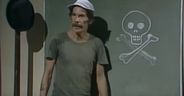 La inolvidable escena en que ‘Don Ramón’ se convierte en profesor en el Chavo