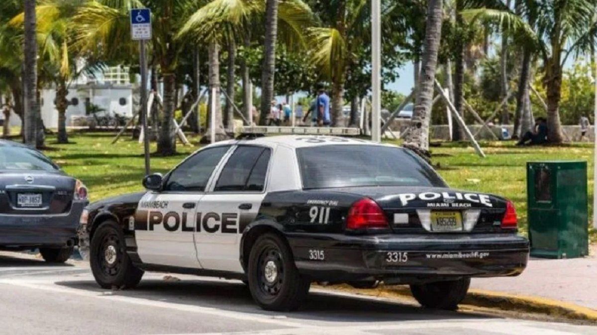 Una adolescente atropelló y mató a su papá cuando le enseñaba a manejar