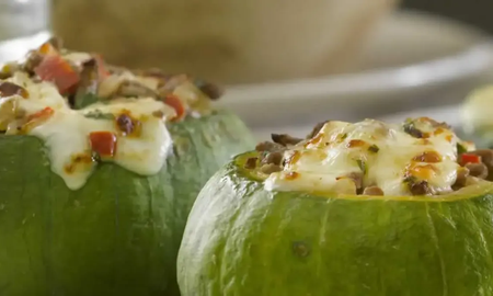 La receta fácil y económica para hacer los mejores zapallitos rellenos con pocos ingredientes La receta fácil y económica para hacer los mejores zapallitos rellenos con pocos ingredientes