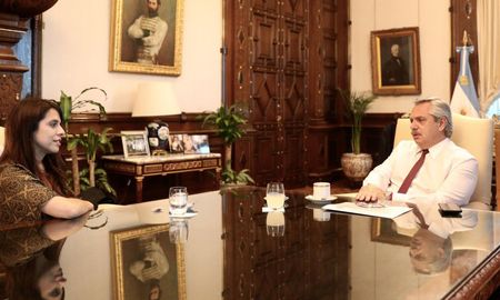 Donda defendió a Alberto Fernández y dijo que no hubo discriminación hacia los mexicanos y brasileños. Donda defendió a Alberto Fernández y dijo que no hubo discriminación hacia los mexicanos y brasileños.