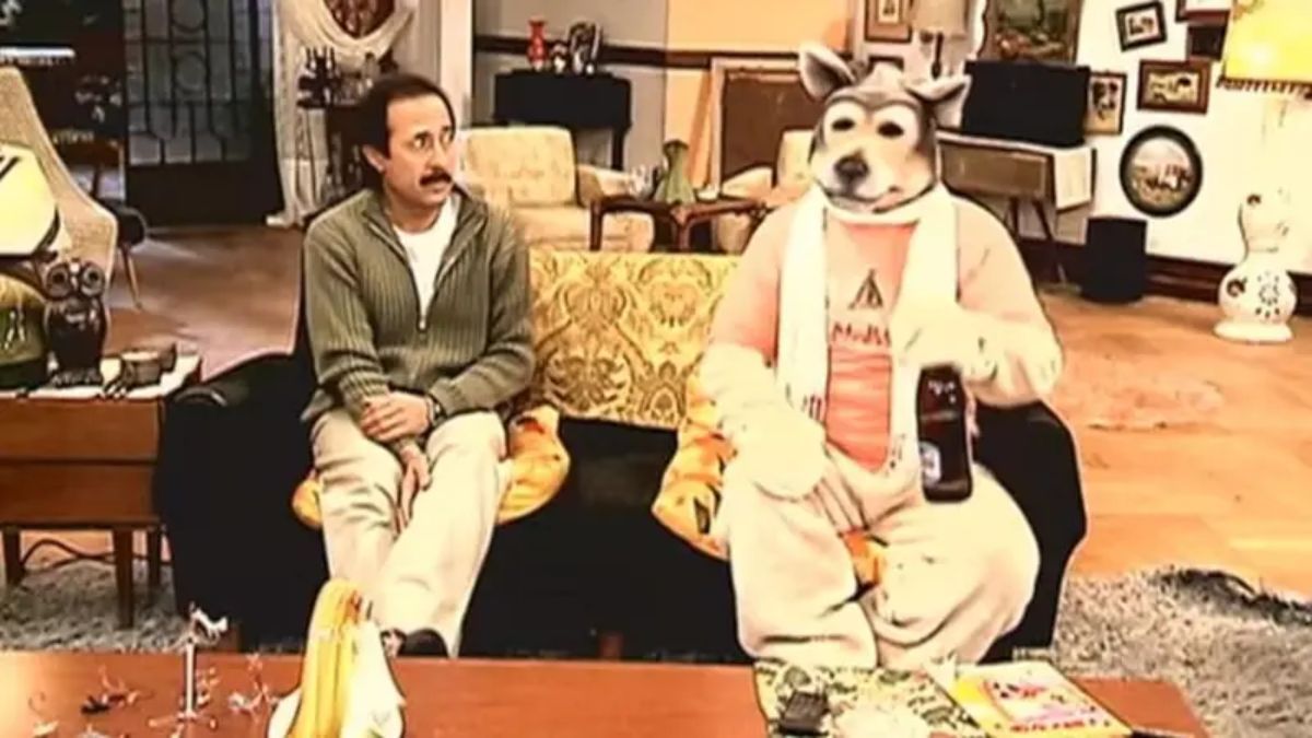 El clip de Casados con Hijos muestra un look idéntico al que usan los therians hoy.