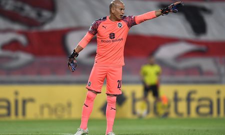 Sebastián Sosa sufrió una lesión y no atajará ante Defensa y Justicia por la Copa de la Liga Profesional. Sebastián Sosa sufrió una lesión y no atajará ante Defensa y Justicia por la Copa de la Liga Profesional.