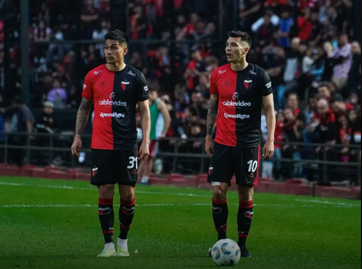 Favio Álvarez y Rubén Botta. Foto: Club Colón. Favio Álvarez y Rubén Botta. Foto: Club Colón.