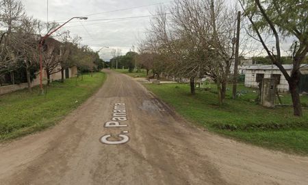 Un hombre de 33 años sufrió graves quemaduras mientras intentaba sustraer cables de un transformador de luz en Sauce Viejo. Un hombre de 33 años sufrió graves quemaduras mientras intentaba sustraer cables de un transformador de luz en Sauce Viejo.