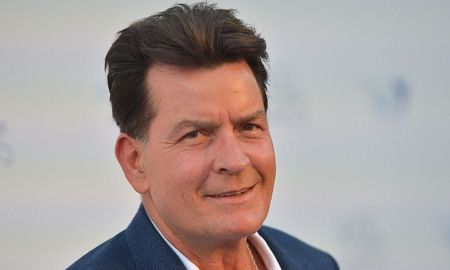 Charlie Sheen habló de su pasado con las adicciones y qué espera para el futuro. Charlie Sheen habló de su pasado con las adicciones y qué espera para el futuro.
