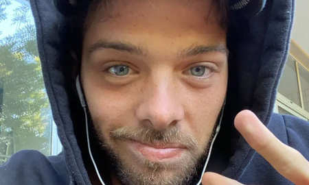 Tras finalizar una nueva colecta, Santi Maratea pide plata para comprarles correas y collares Gucci a sus perros. Tras finalizar una nueva colecta, Santi Maratea pide plata para comprarles correas y collares Gucci a sus perros.
