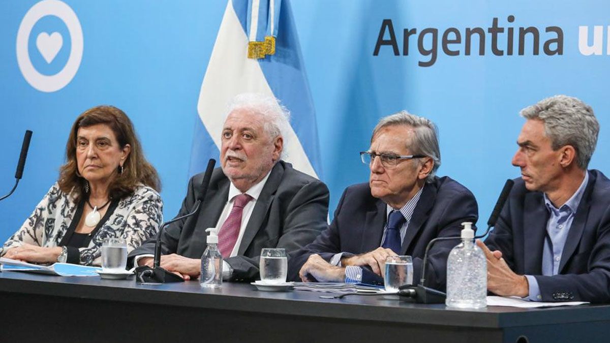 Coronavirus: confirman que no es necesario suspender las clases, pero recomiendan evitar saludos y no compartir mate