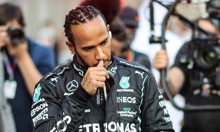 Lewis Hamilton revivió el final de campeonato 2021 de Fórmula 1 y contó sus sensaciones luego de perder el título de forma increíble con Max Verstappen. Lewis Hamilton revivió el final de campeonato 2021 de Fórmula 1 y contó sus sensaciones luego de perder el título de forma increíble con Max Verstappen.