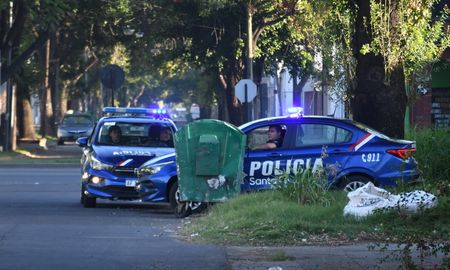 La medida llegó en medio de una crisis por la ola de violencia que vive la ciudad de Rosario. La medida llegó en medio de una crisis por la ola de violencia que vive la ciudad de Rosario.