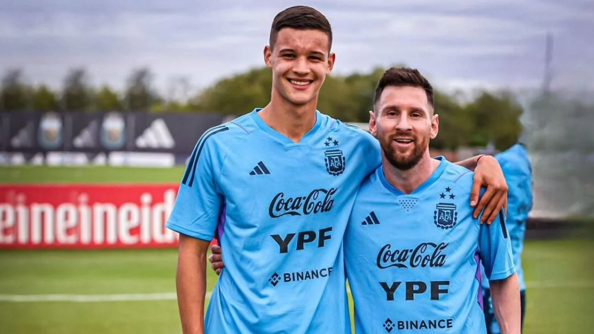Valentín Carboni debutó con la camiseta de la Selección Argentina el pasado 26 de marzo. Valentín Carboni debutó con la camiseta de la Selección Argentina el pasado 26 de marzo.