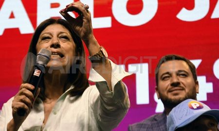 La lista encabezada por Clara García ganó la elección de diputados provinciales en Santa Fe. La lista encabezada por Clara García ganó la elección de diputados provinciales en Santa Fe.
