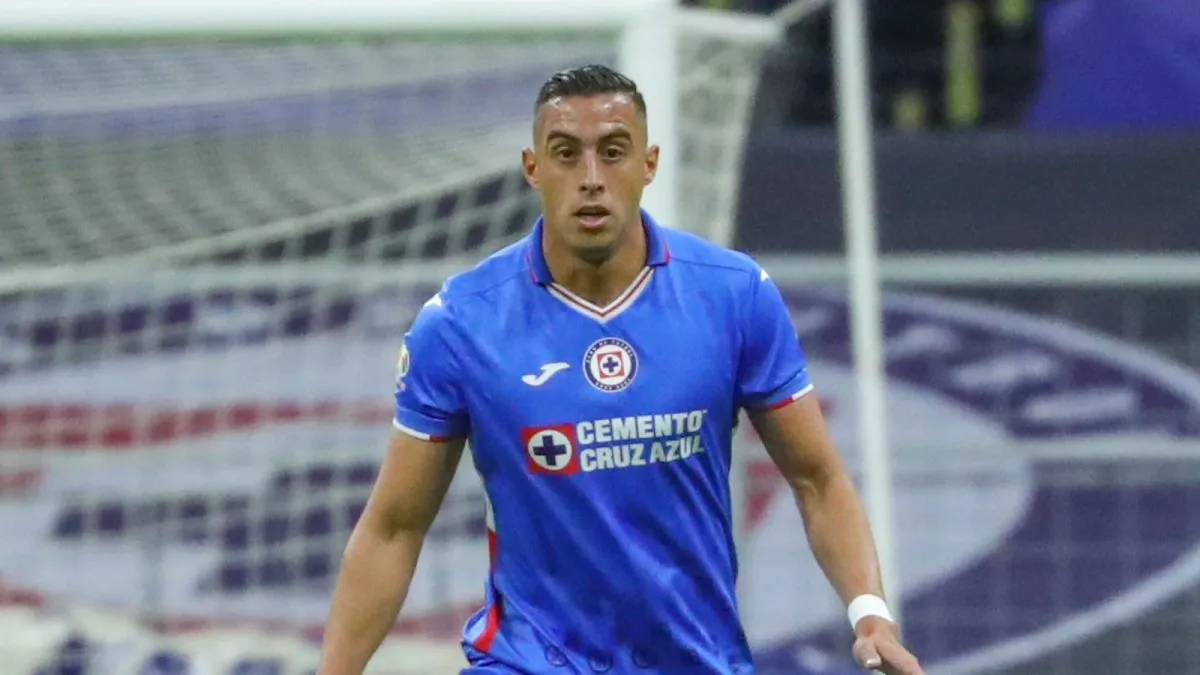 Cruz Azul anunció a través de sus redes sociales la salida de Ramiro Funes Mori.