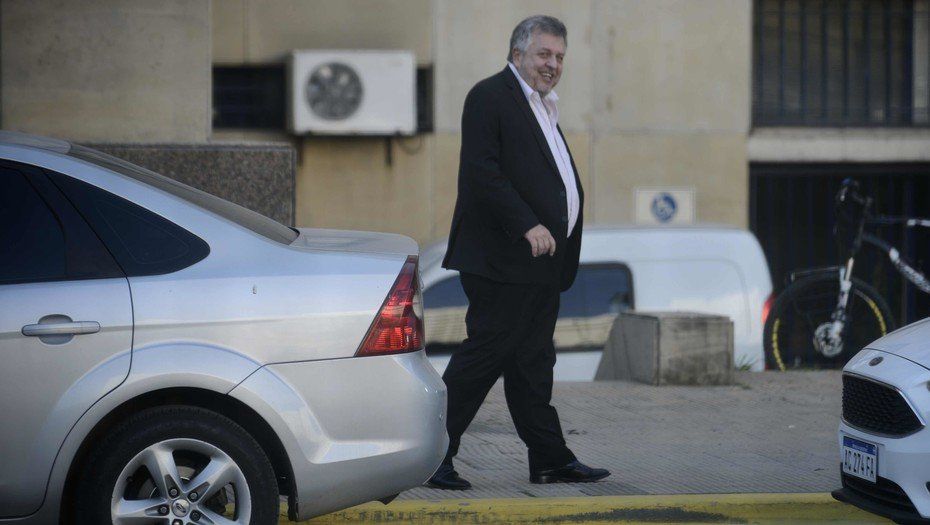 Un nuevo empresario arrepentido en la causa de los cuadernos