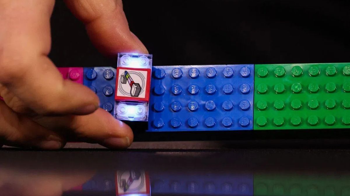 Los Smart Bricks debutan como la innovación más ambiciosa de la marca. Los Smart Bricks debutan como la innovación más ambiciosa de la marca.