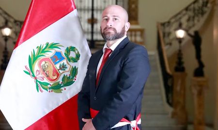 La renuncia de García Birimisa no es la primera en el Ejecutivo de Boluarte, quien reemplazó al depuesto Castillo. La renuncia de García Birimisa no es la primera en el Ejecutivo de Boluarte, quien reemplazó al depuesto Castillo.