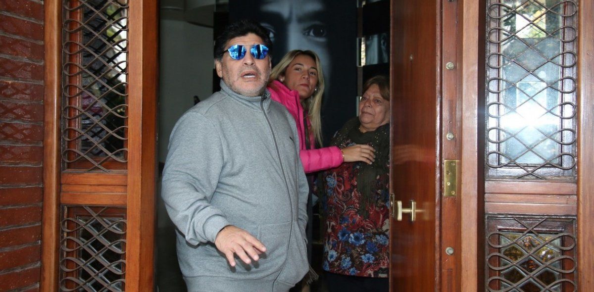 Rocío Oliva echó a Diego Maradona de su casa