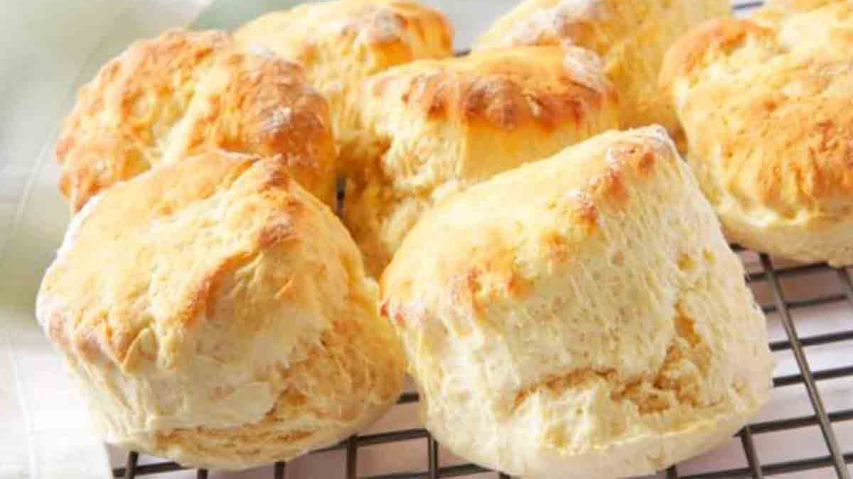 Maru Botana enseñó su receta sencilla y rápida para hacer scones salados, perfectos para los mates de la tarde. Maru Botana enseñó su receta sencilla y rápida para hacer scones salados, perfectos para los mates de la tarde.