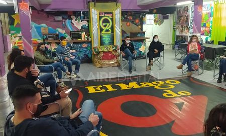La carga impositiva, el pago de alquileres y de salarios son responsabilidades que los propietarios de estos locales continúan afrontando. La carga impositiva, el pago de alquileres y de salarios son responsabilidades que los propietarios de estos locales continúan afrontando.