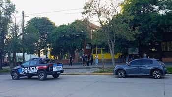 Confirman que el adolescente detenido en Nelson por el tiroteo en una escuela de San Cristóbal es punible