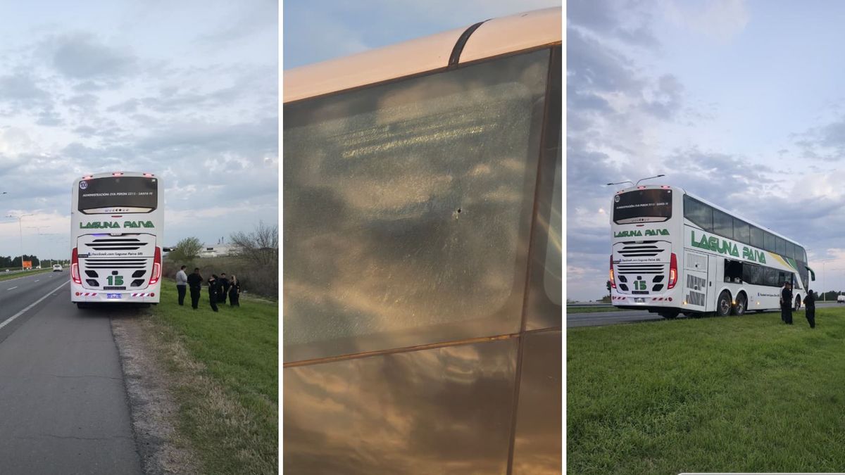 El colectivo fue atacado este domingo por la tarde en la autopista Rosario - Santa Fe.