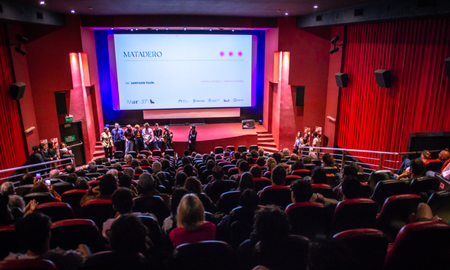 Al ser el único festival Clase A en la región, el evento no solo atrae a creadores y aficionados del continente, sino que también coloca a Mar del Plata en el mapa global como un sitio de encuentro y diálogo cinematográfico. Al ser el único festival Clase A en la región, el evento no solo atrae a creadores y aficionados del continente, sino que también coloca a Mar del Plata en el mapa global como un sitio de encuentro y diálogo cinematográfico.