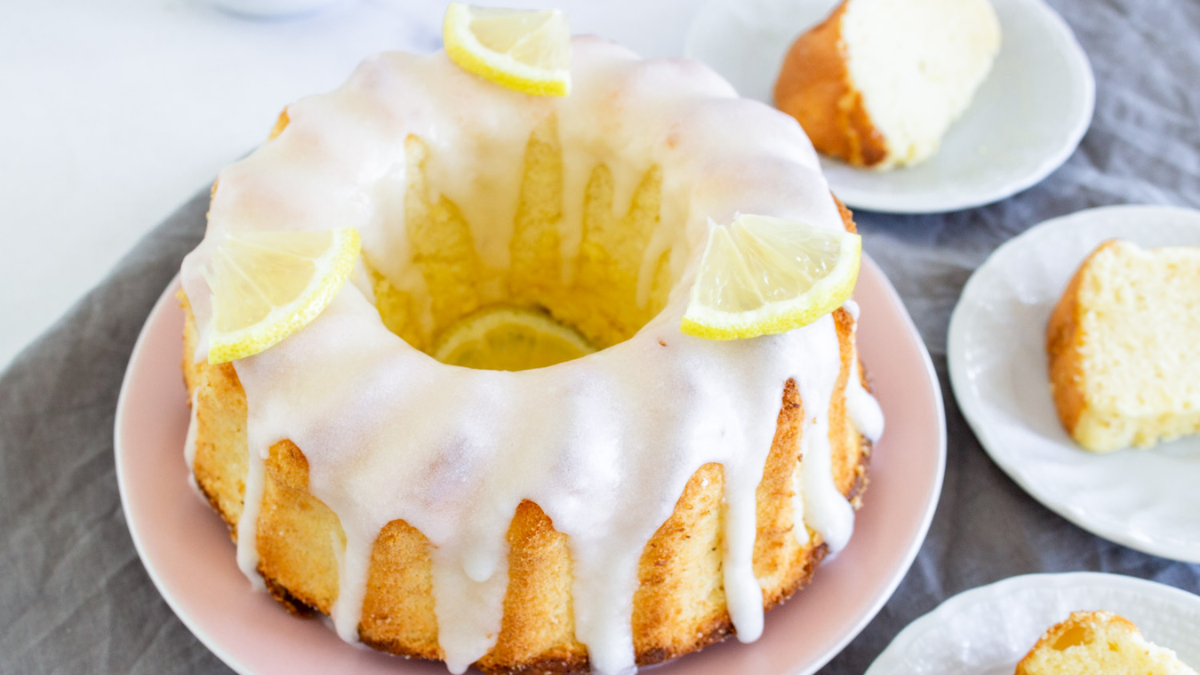 La receta fácil para hacer torta de limón en solo 4 pasos