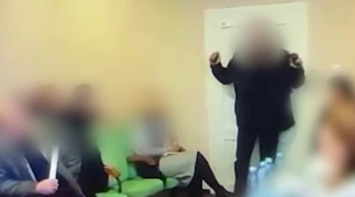 El incidente, que ocurrió en Ucrania, dejó al menos 26 heridos. El incidente, que ocurrió en Ucrania, dejó al menos 26 heridos.