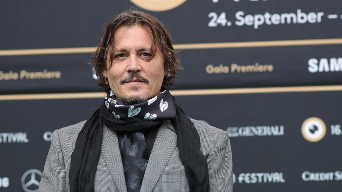 Johnny Depp envió un mensaje alentador a sus fanáticos alrededor del mundo. 